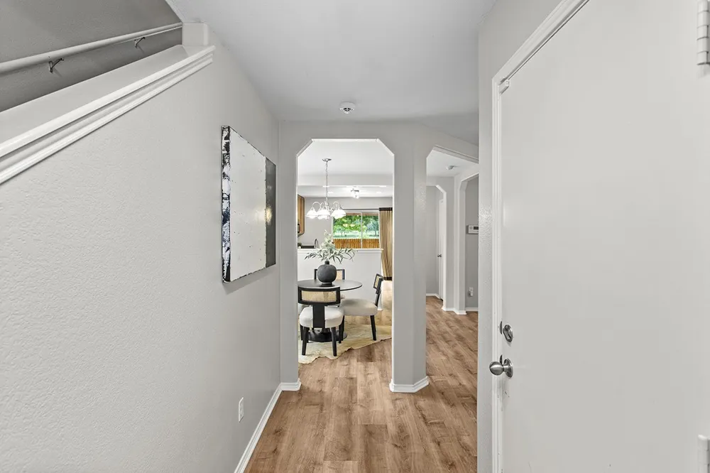 11328 Ashbrook Drive Manchaca, TX 78652
