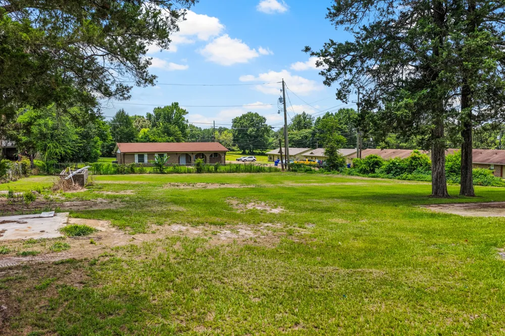 607 W Campbell Road Linden, TX 75563