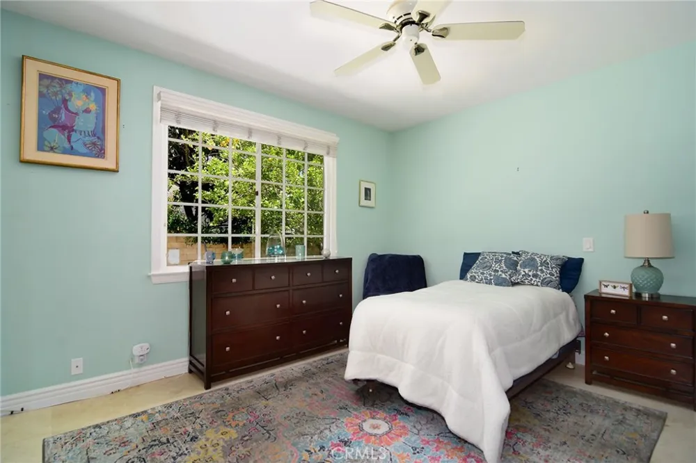 29450 Cambridge Court Agoura Hills, CA 91301