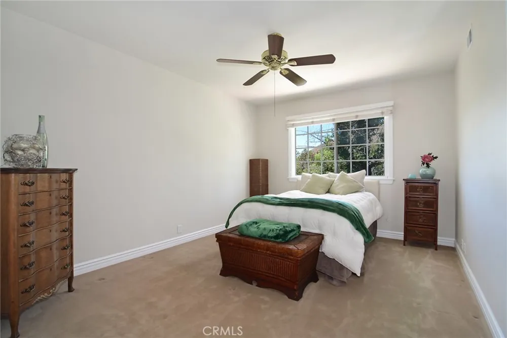 29450 Cambridge Court Agoura Hills, CA 91301