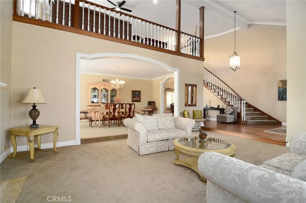 29450 Cambridge Court Agoura Hills, CA 91301