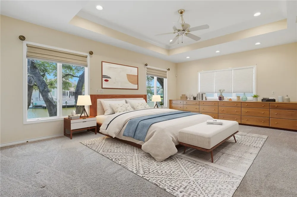 2513 Turkey Neck Cir Rockport, TX 78382