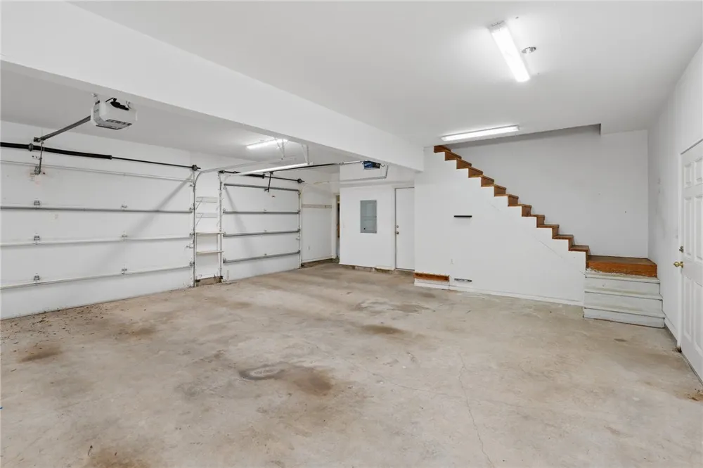 2513 Turkey Neck Cir Rockport, TX 78382