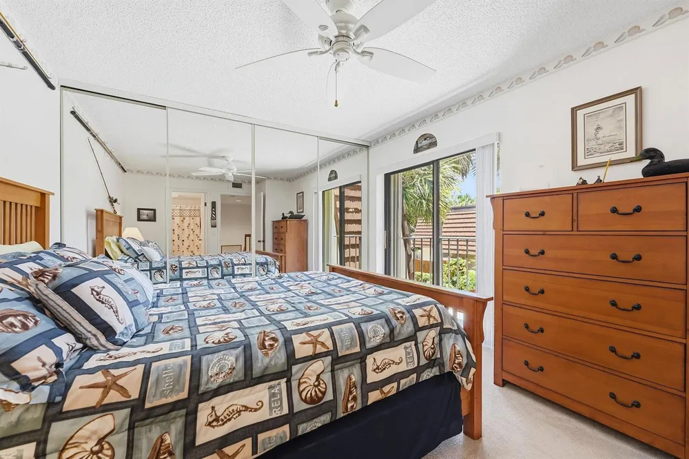 2716 27th Court Jupiter, FL 33477