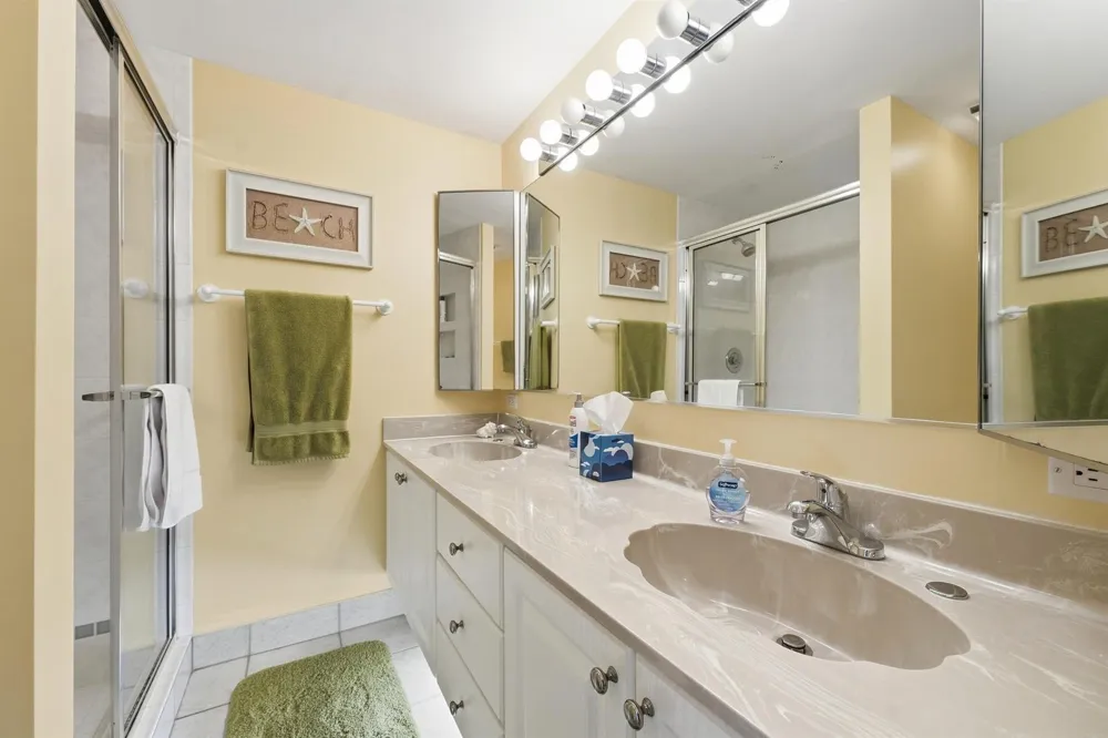 2716 27th Court Jupiter, FL 33477