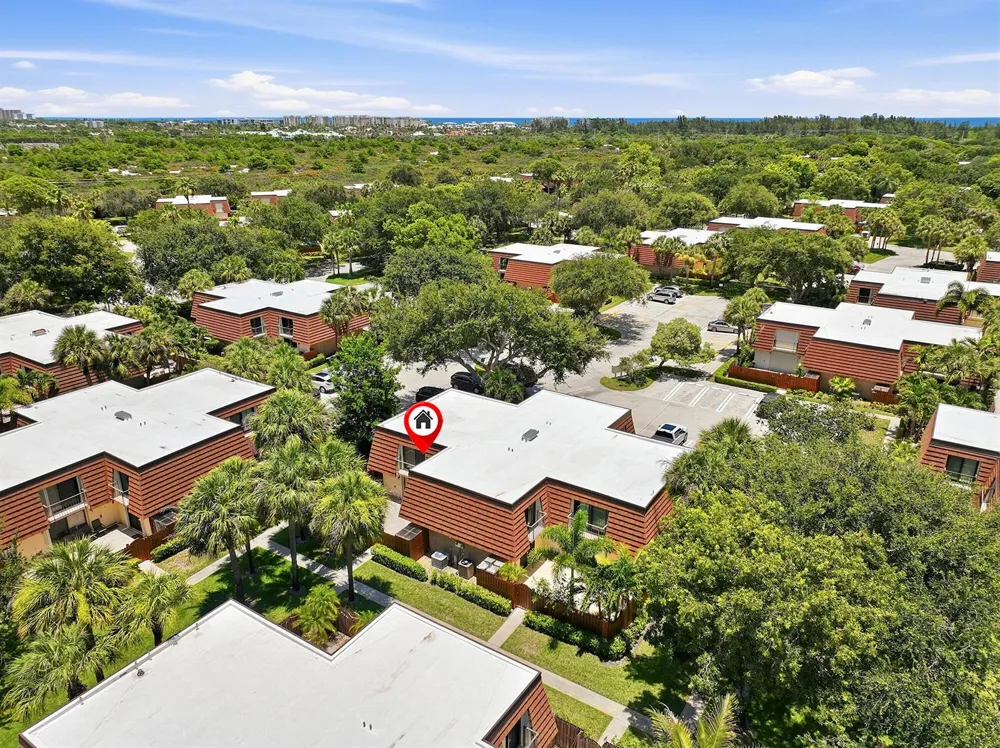 2716 27th Court Jupiter, FL 33477