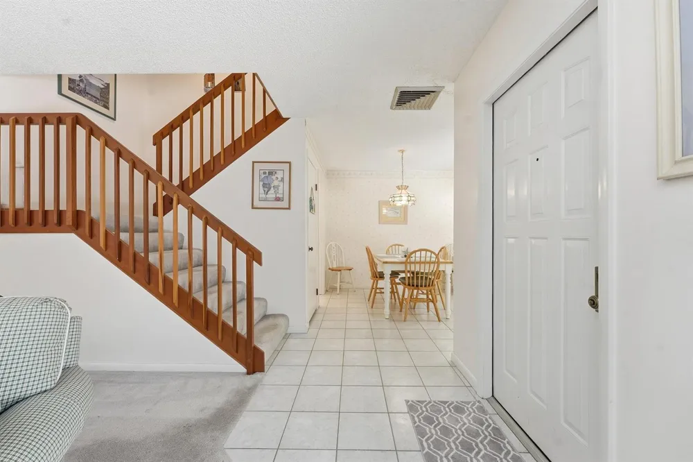 2716 27th Court Jupiter, FL 33477