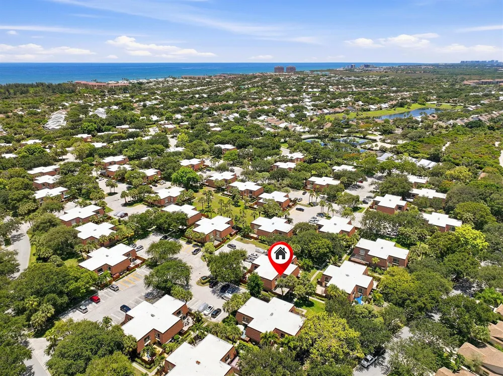 2716 27th Court Jupiter, FL 33477