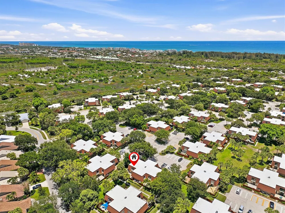 2716 27th Court Jupiter, FL 33477