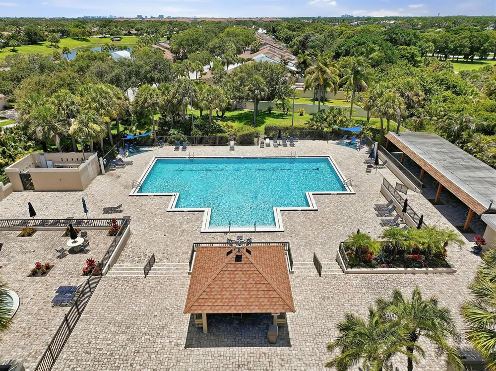 2716 27th Court Jupiter, FL 33477