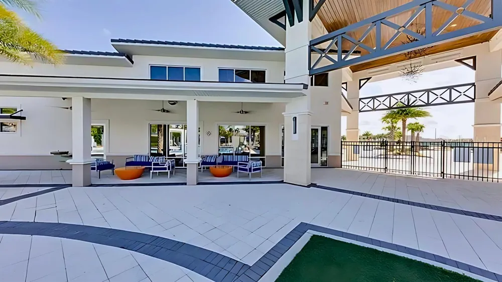 3870 Oakville Avenue Kissimmee, FL 34741