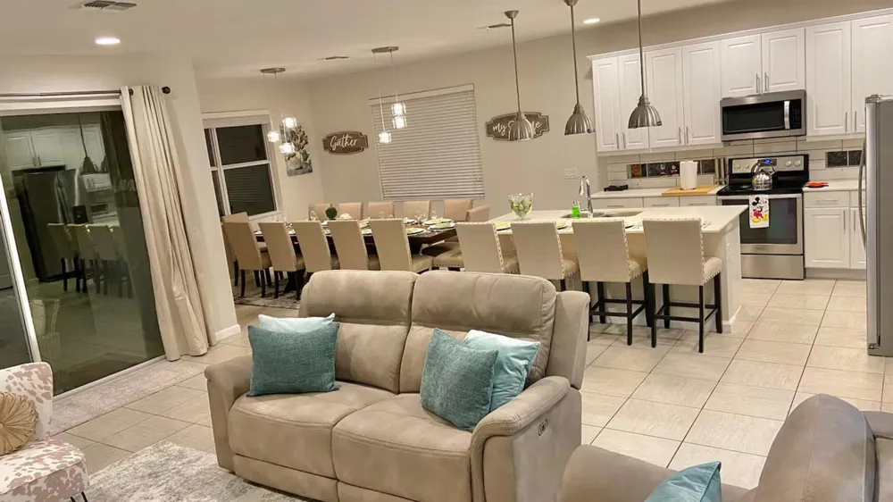 3870 Oakville Avenue Kissimmee, FL 34741