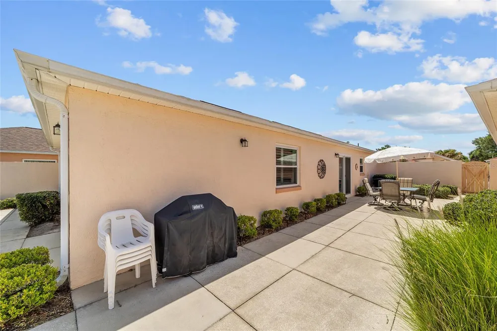 911 MEDIRA DRIVE Lady Lake, FL 32159