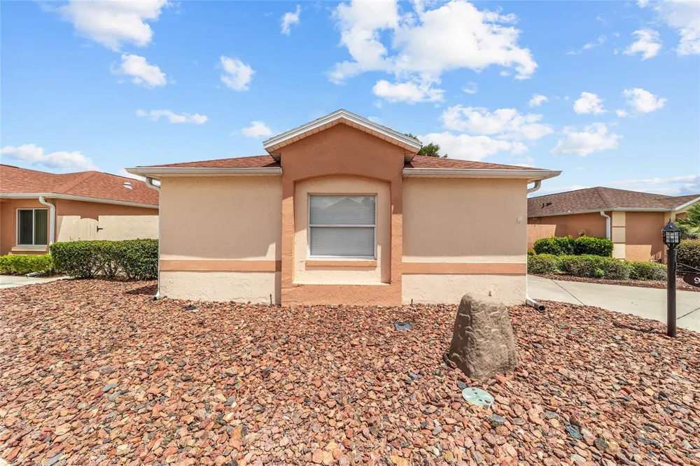 911 MEDIRA DRIVE Lady Lake, FL 32159