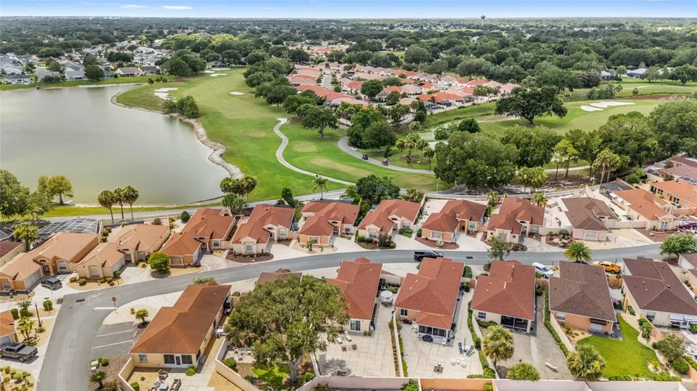 911 MEDIRA DRIVE Lady Lake, FL 32159