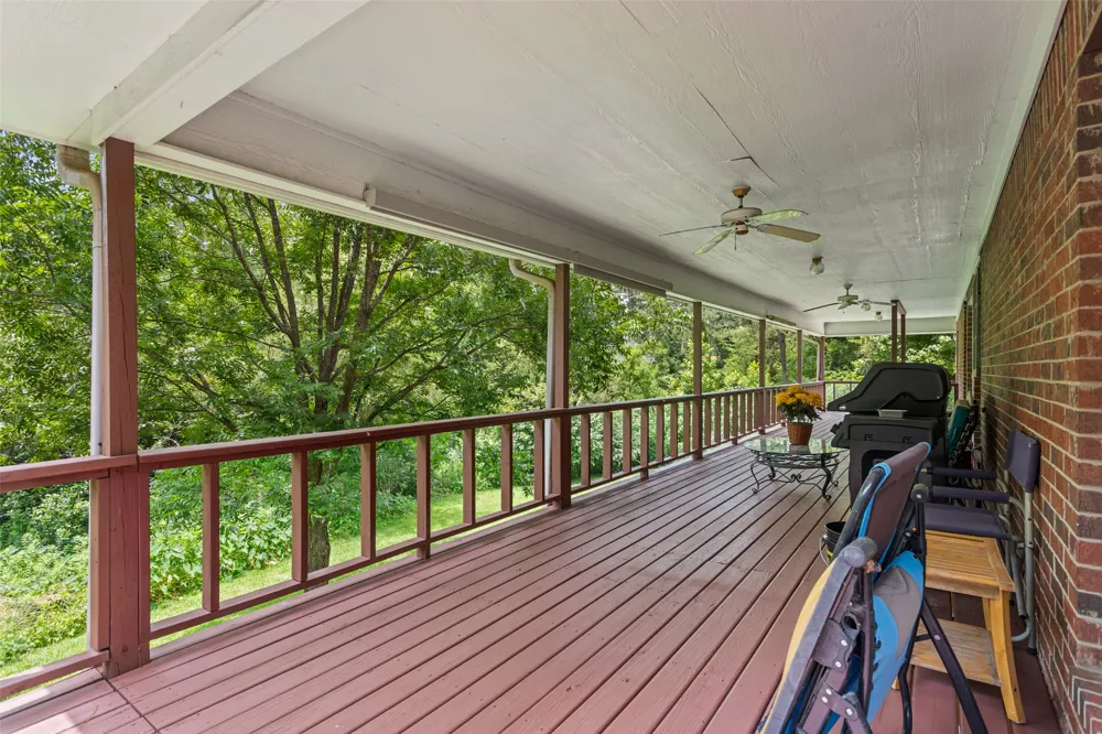 212 E Hideaway Lane Hideaway, TX 75771