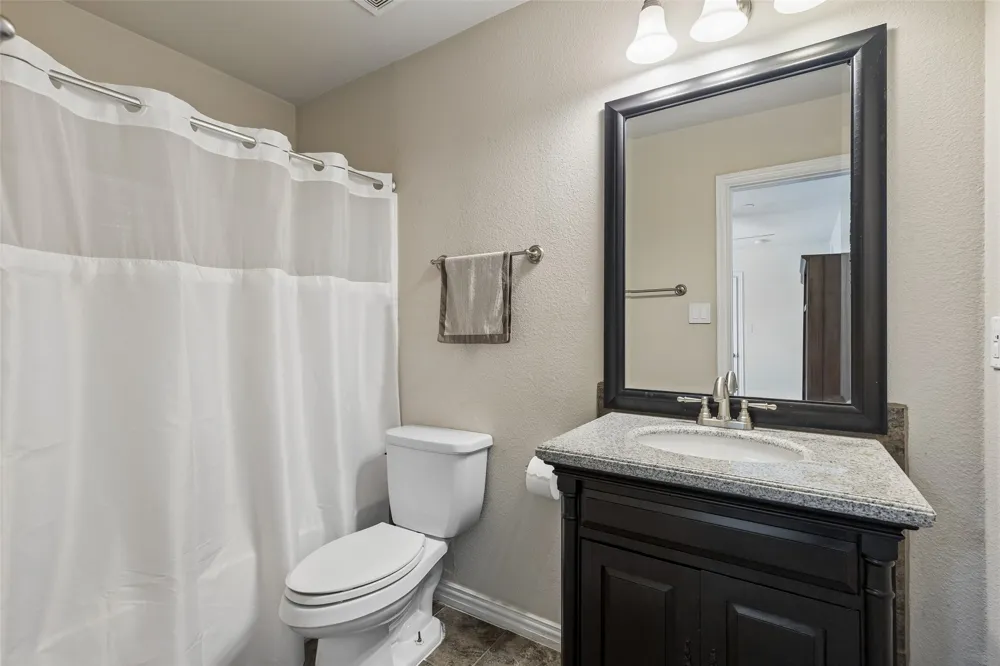 2700 Club Ridge Drive #22 Lewisville, TX 75067
