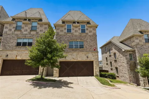 2700 Club Ridge Drive #22
