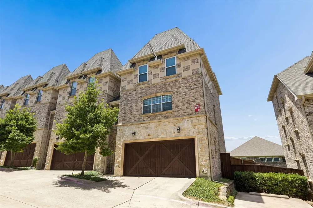 2700 Club Ridge Drive #22 Lewisville, TX 75067