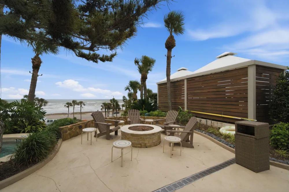 5220 Seawall Boulevard #635 Galveston, TX 77551