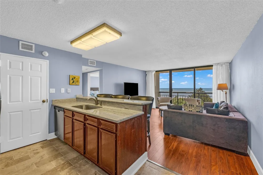 5220 Seawall Boulevard #635 Galveston, TX 77551