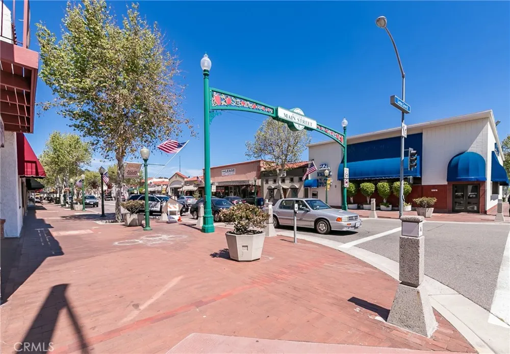 12842 Palm #101 Garden Grove, CA 92840
