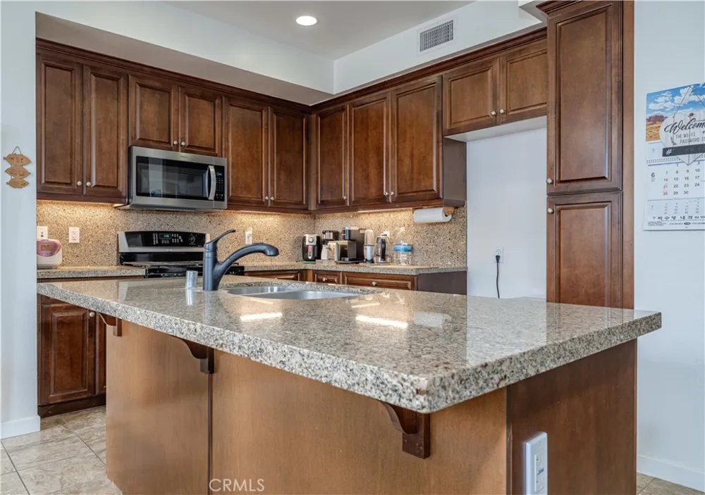 12842 Palm #101 Garden Grove, CA 92840