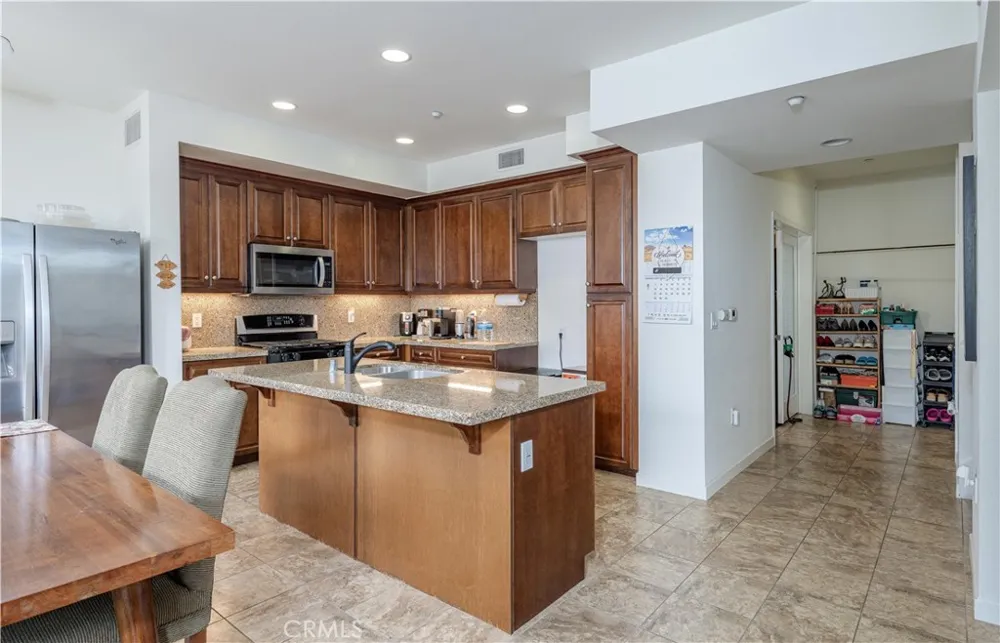 12842 Palm #101 Garden Grove, CA 92840