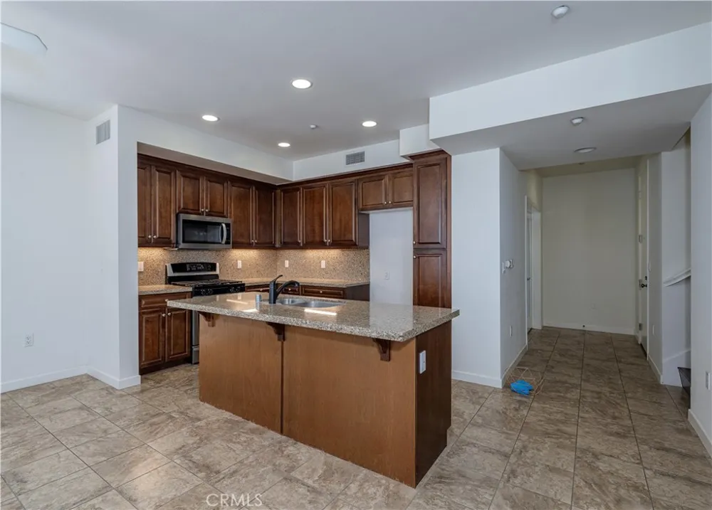 12842 Palm #101 Garden Grove, CA 92840