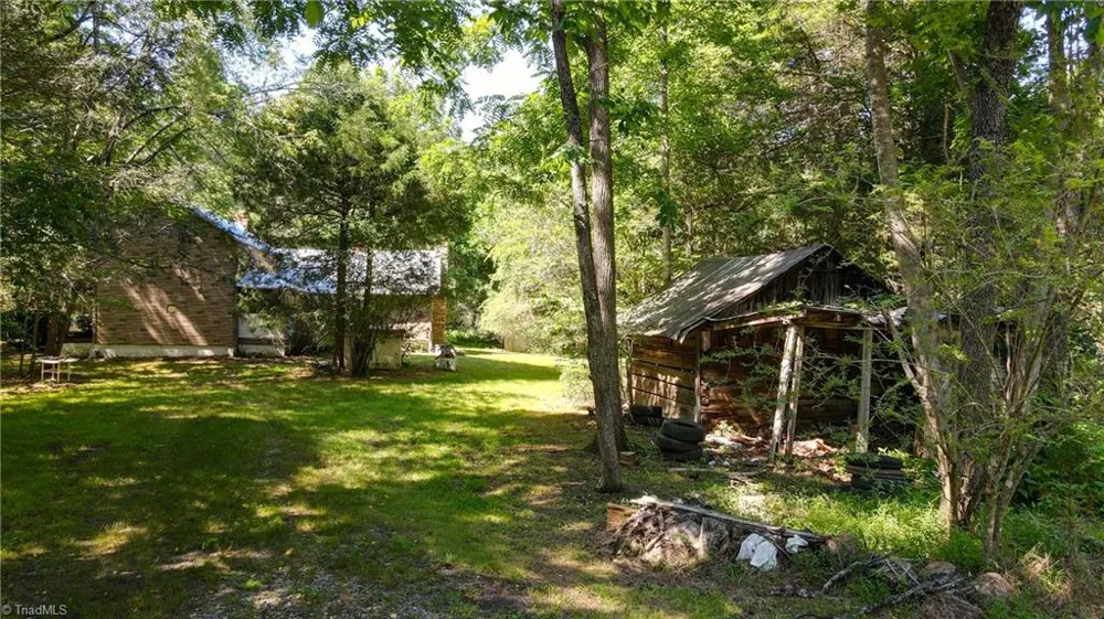 1215 Lucius Beasley Road Westfield, NC 27053