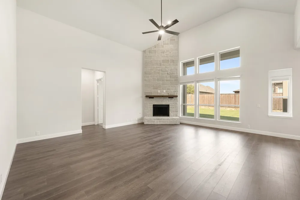 2402 Avalon Drive Mansfield, TX 76084