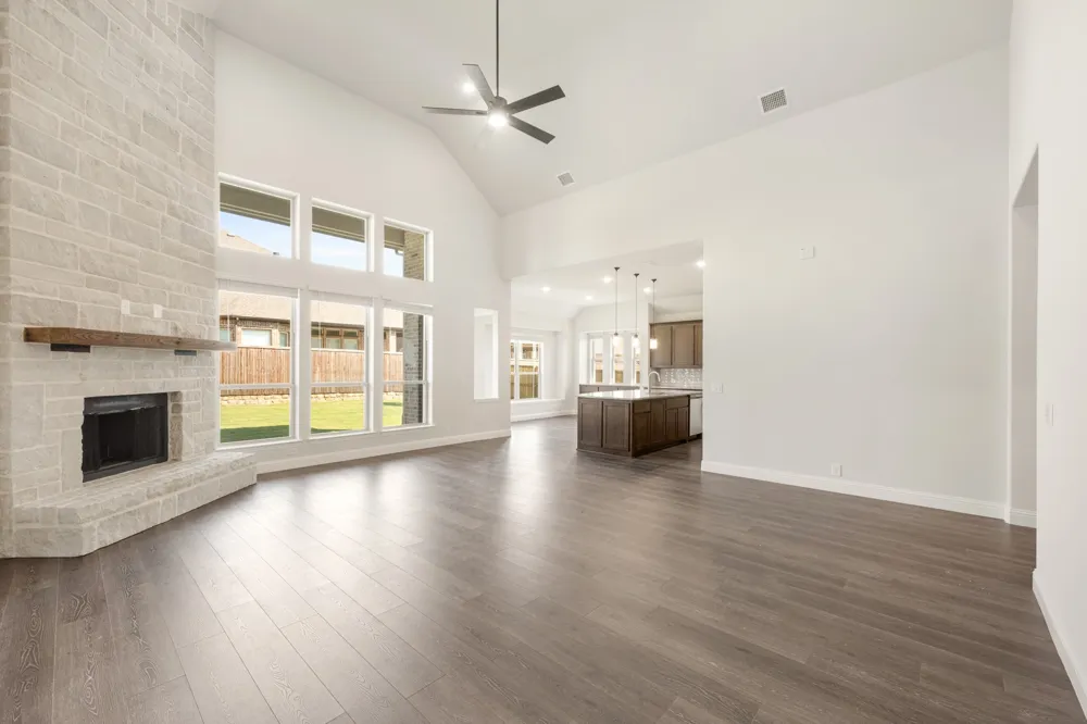 2402 Avalon Drive Mansfield, TX 76084