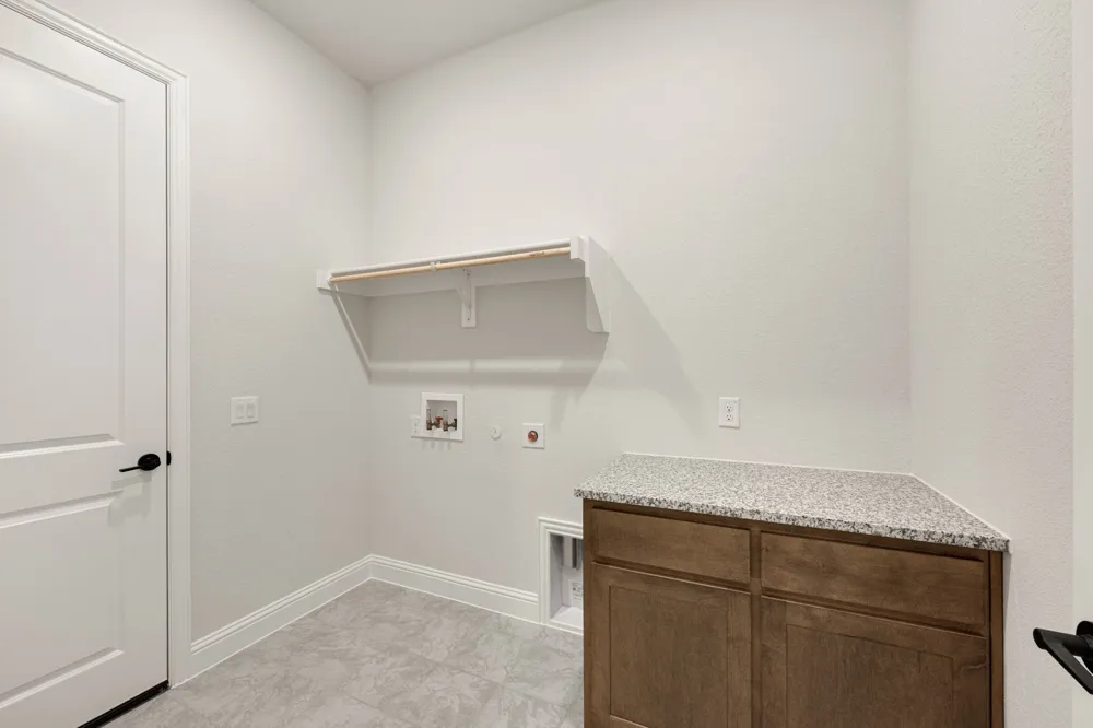 2402 Avalon Drive Mansfield, TX 76084