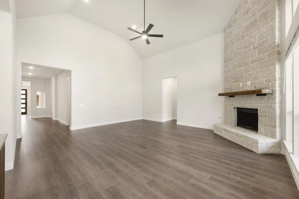 2402 Avalon Drive Mansfield, TX 76084
