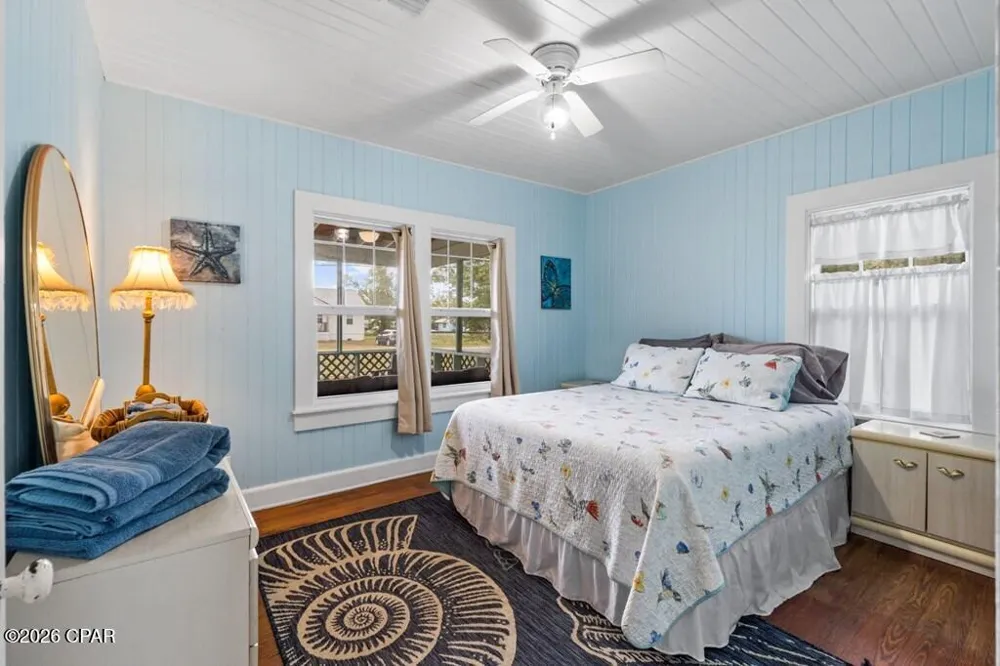 605 10th Street Port St Joe, FL 32456