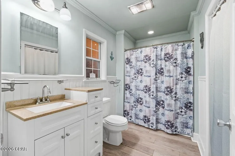 605 10th Street Port St Joe, FL 32456