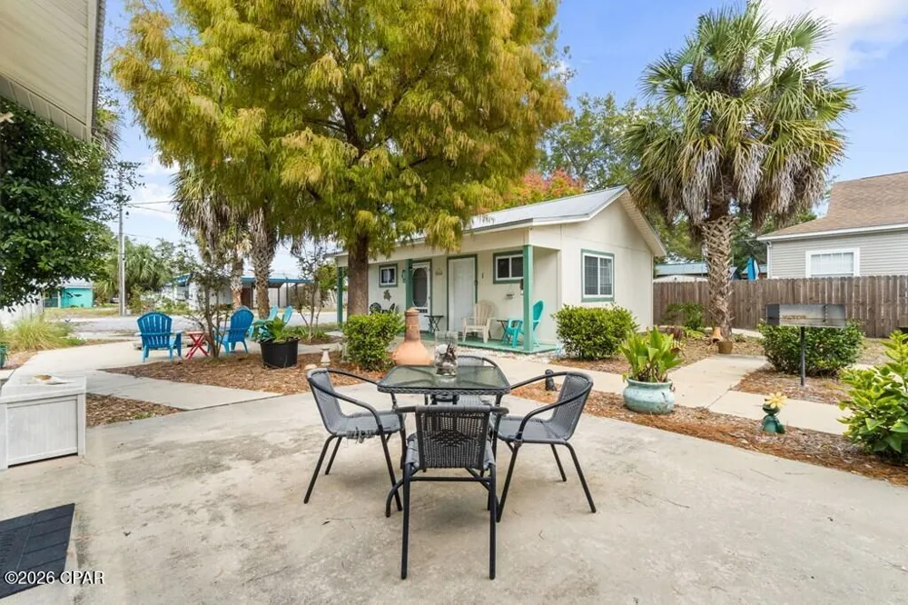 605 10th Street Port St Joe, FL 32456