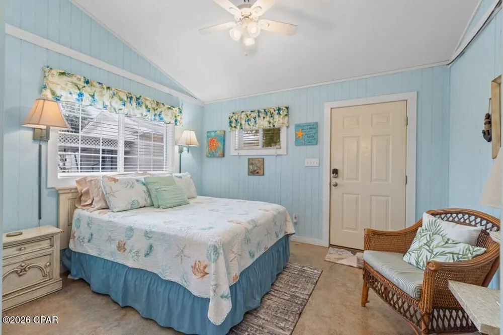 605 10th Street Port St Joe, FL 32456