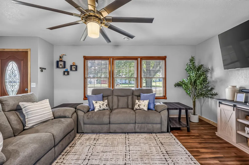 2423 S 40th Avenue Shelby, MI 49455