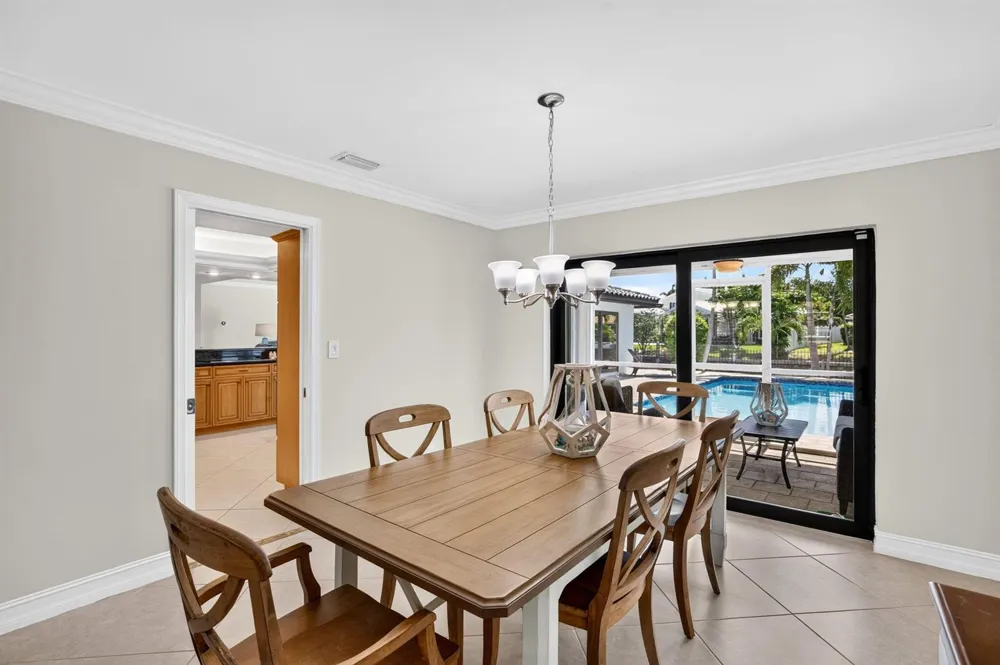 5570 NE 26th Avenue Fort Lauderdale, FL 33308