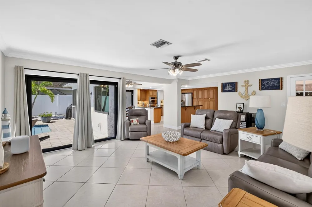 5570 NE 26th Avenue Fort Lauderdale, FL 33308