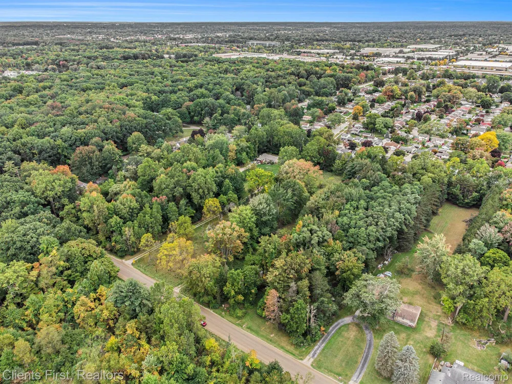 7655 KOPPERNICK ROAD Canton Charter Township, MI 48187