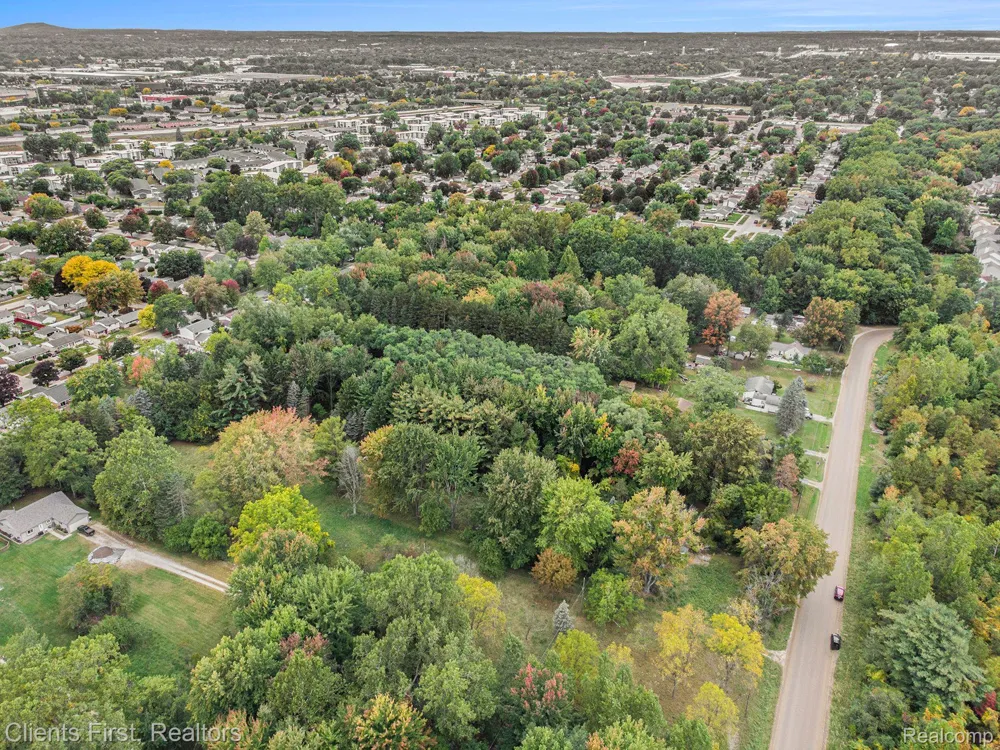 7655 KOPPERNICK ROAD Canton Charter Township, MI 48187