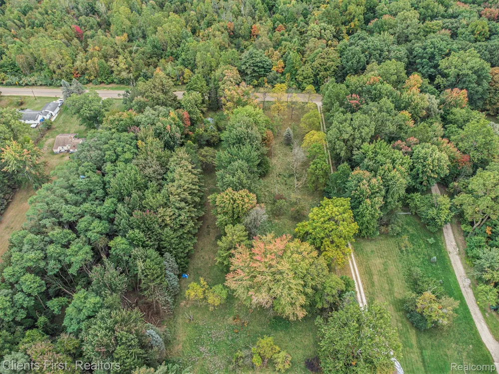 7655 KOPPERNICK ROAD Canton Charter Township, MI 48187