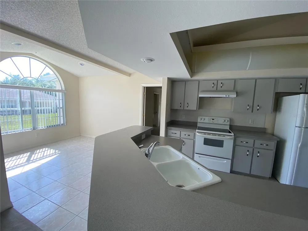 15980 SW 27TH AVENUE ROAD ocala, FL 34473