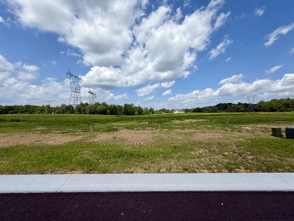 9 Fawn Meadows Clarksville, TN 37043