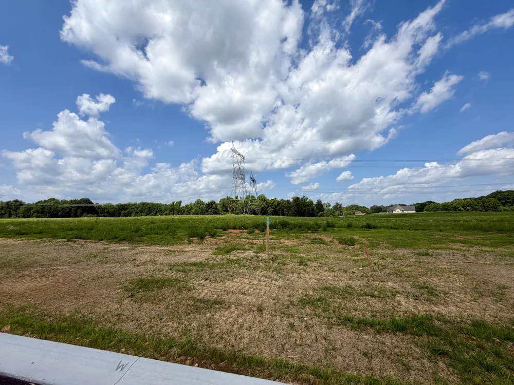 8 Fawn Meadows Clarksville, TN 37043