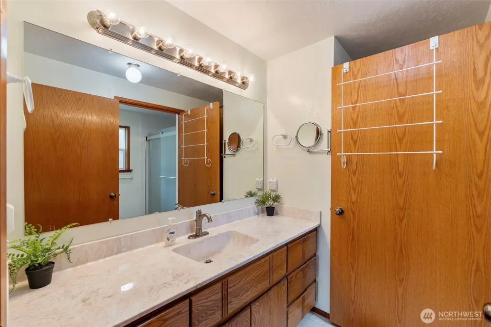 136 Kray Road Chehalis, WA 98532