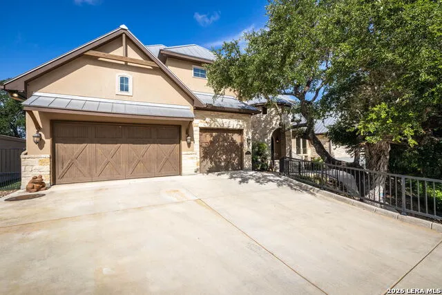 1185 GRUENE RD New Braunfels, TX 78130
