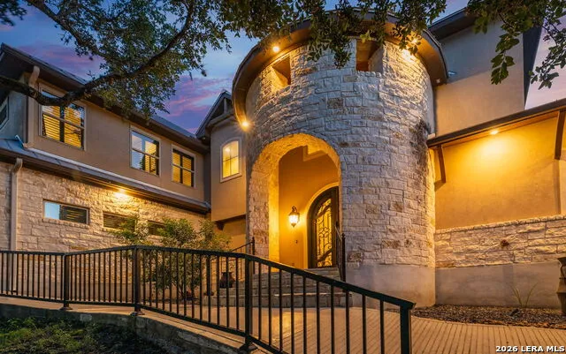 1185 GRUENE RD New Braunfels, TX 78130
